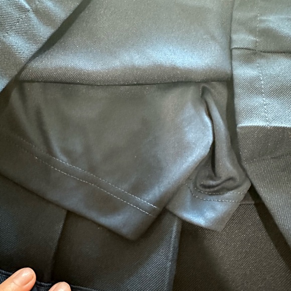 Girls navy blue uniform skirt size 12 - Picture 4 of 4